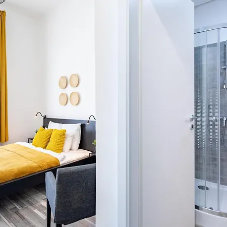 Ultra Central Mini Studio Budapest Exterior photo